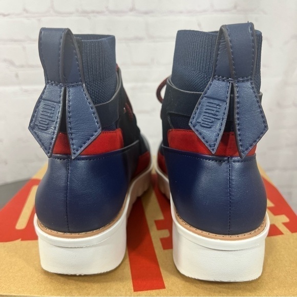 FIT FLOP GLACE KNIT ANKLE BOOTS in midnight blue size 7. - Picture 9 of 15